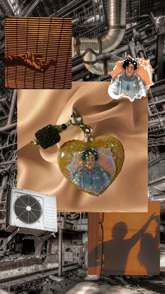 🌬️🎭DE Hector Phone Charm🎭🌬️