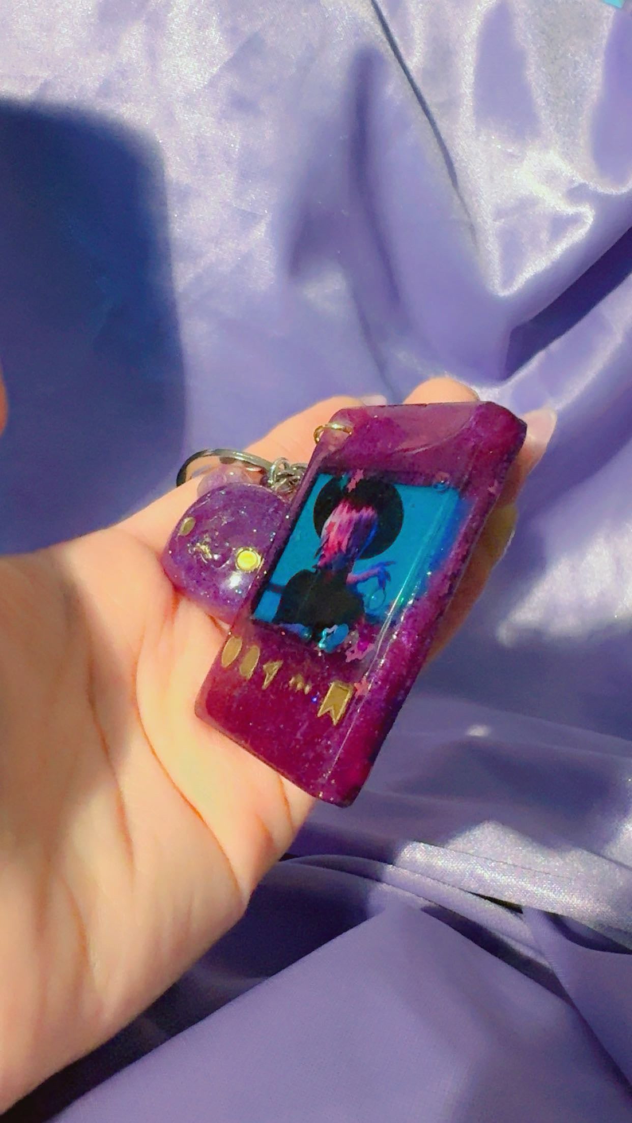 💥😈Kpop Demons: Mystery Shaker Keychain😈💥